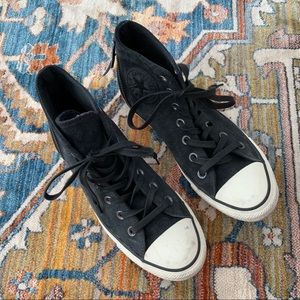 Size 7 high top black suede converse zip Limited